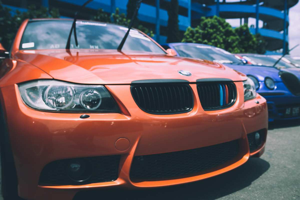 Una BMW in una concessionaria